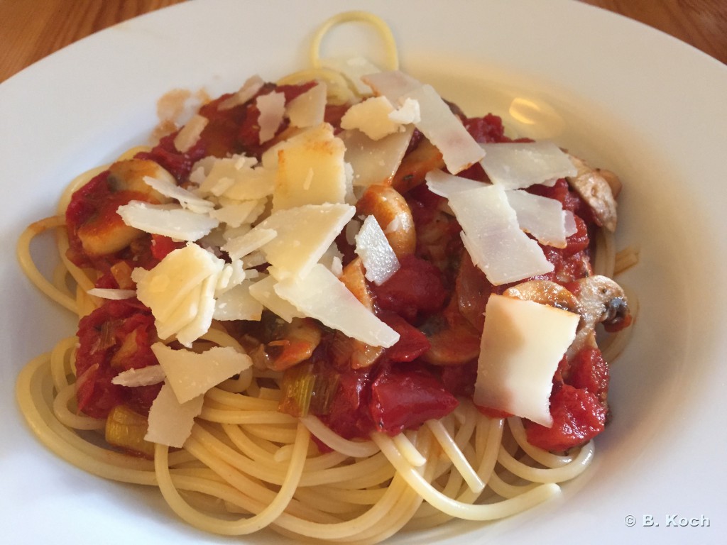 spaghetti_funghi-pomodori