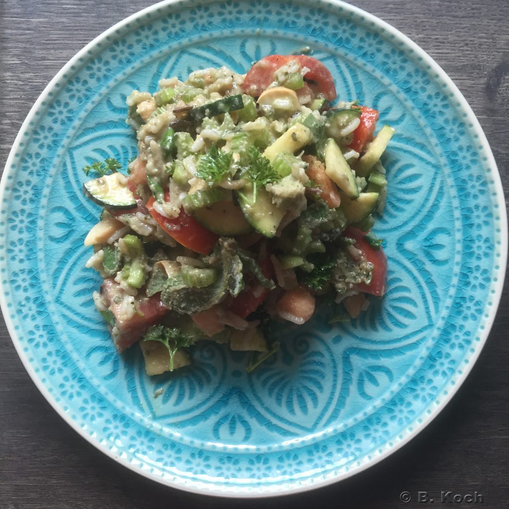 zucchini-minze-pesto_salat